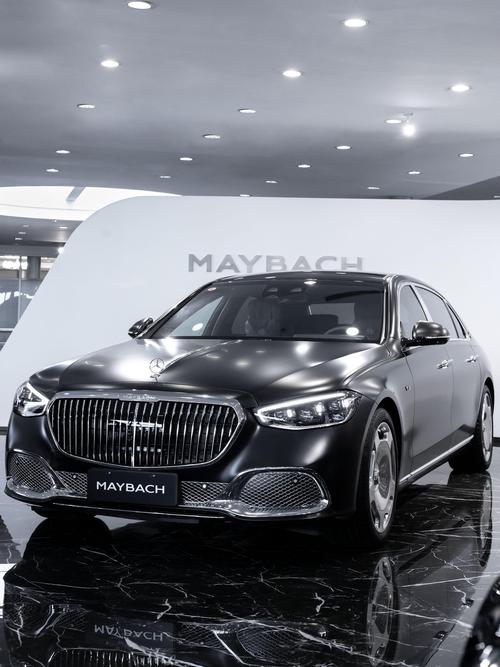 深圳宝安区禾云清企业管理咨询岚图汽车的售后服务让用户无忧出行，迈巴赫未来的豪华车趋势